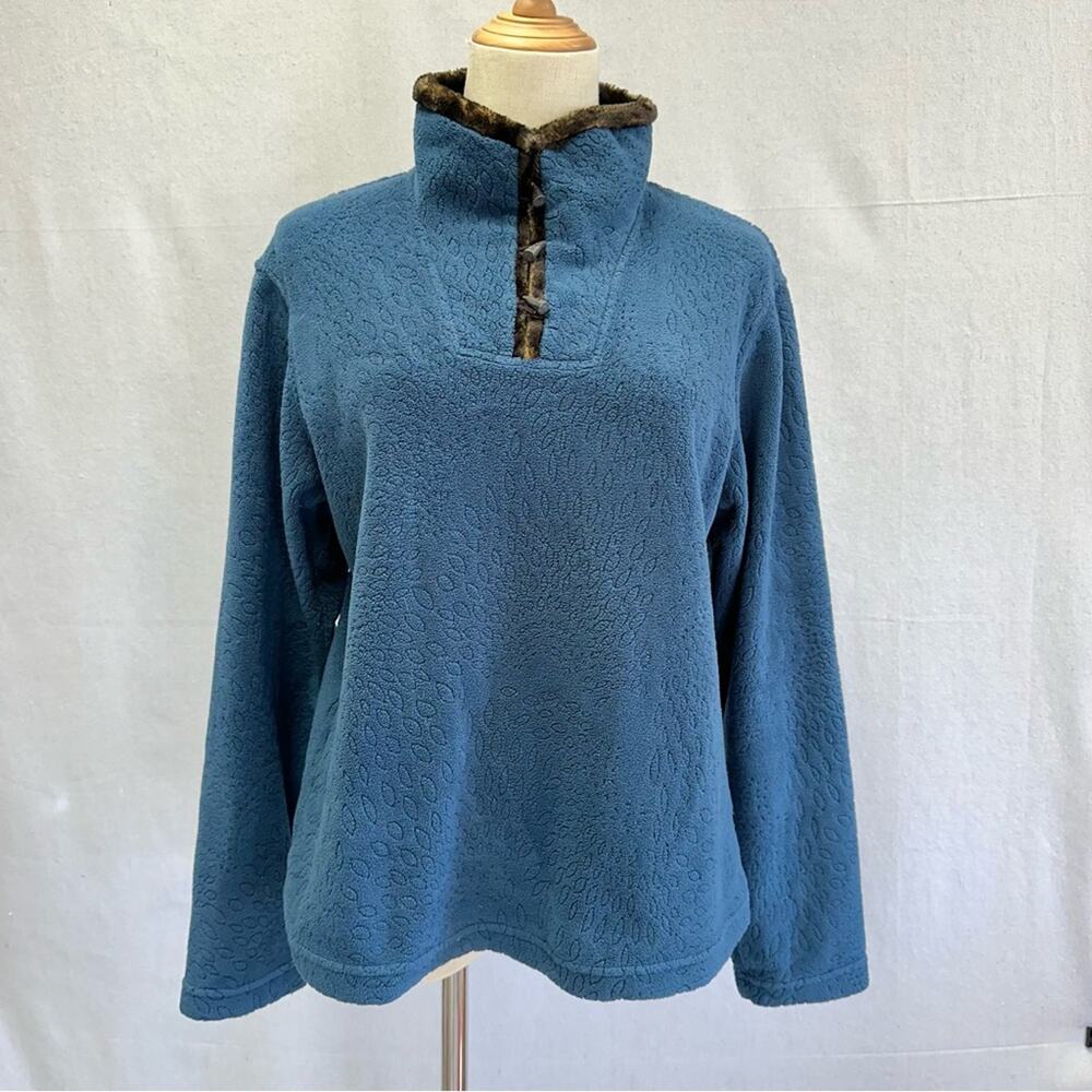 Wooly Bully Wear Colorado blue 1/4 toggle fleece pullover size small faux‎ fur